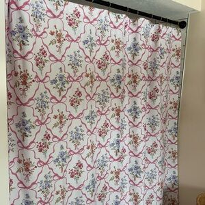 Floral Pattern Shower Curtain - Pink and White